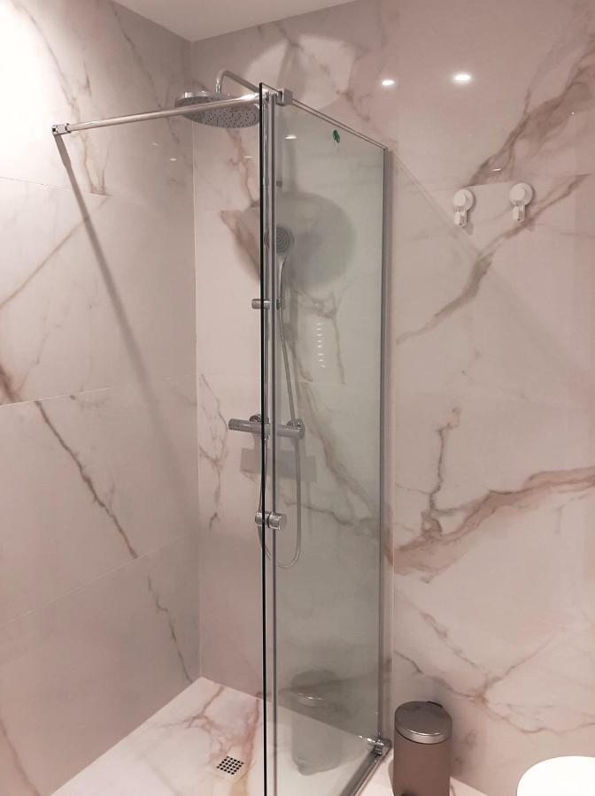 Apartamento Wamba - La Catedral Οβιέδο Εξωτερικό φωτογραφία