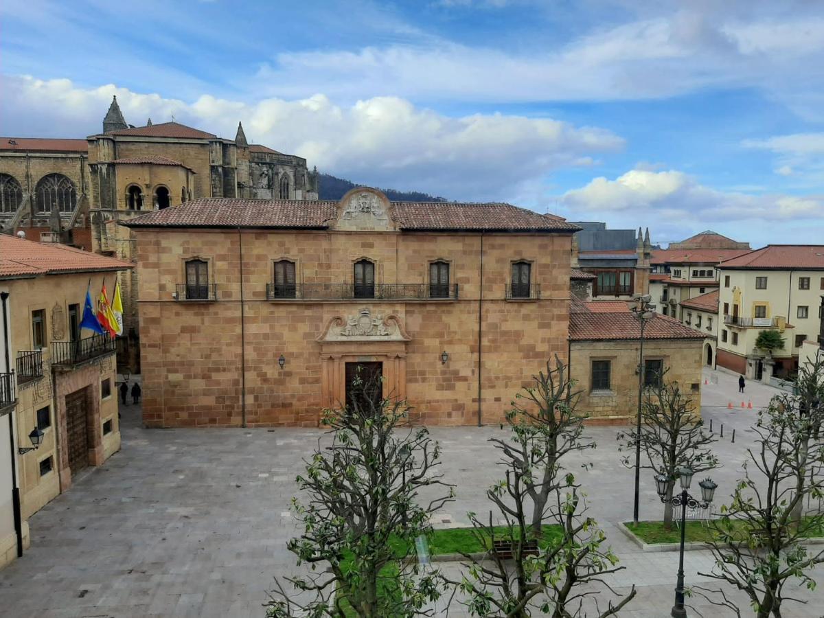Apartamento Wamba - La Catedral Οβιέδο Εξωτερικό φωτογραφία