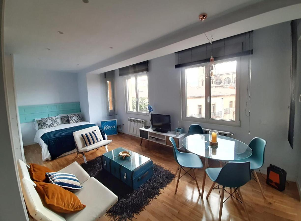 Apartamento Wamba - La Catedral Οβιέδο Εξωτερικό φωτογραφία