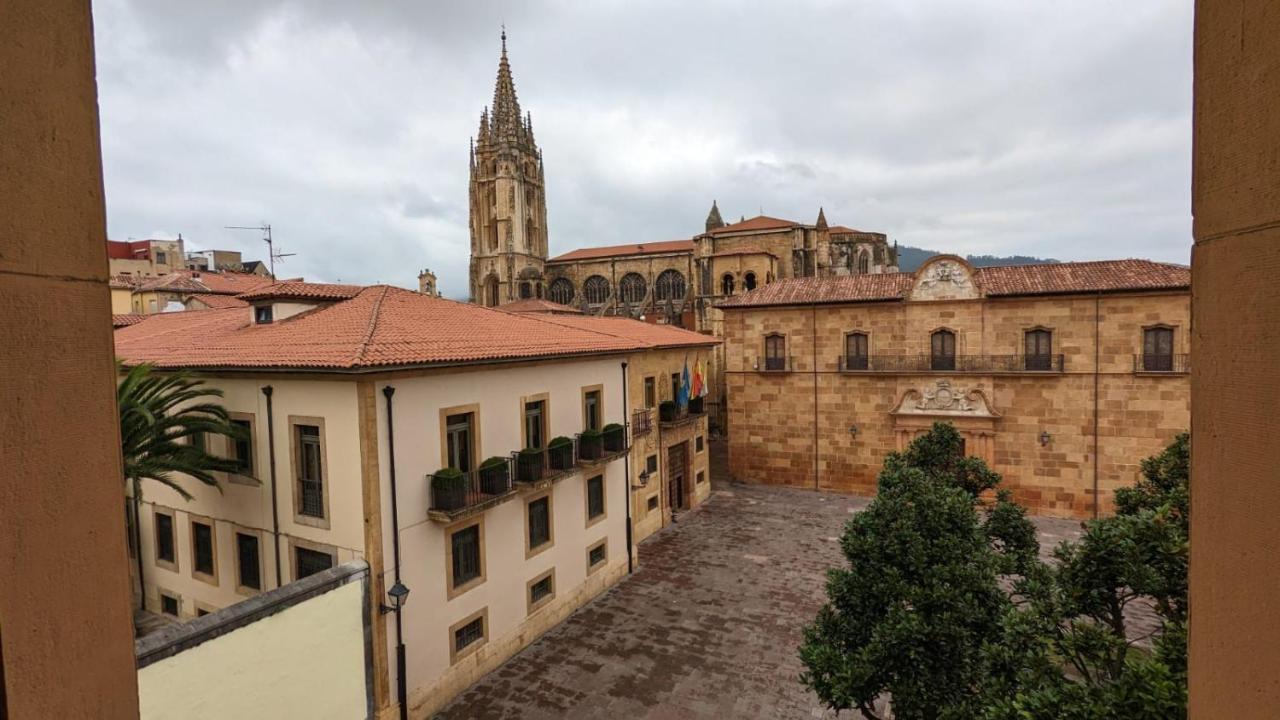 Apartamento Wamba - La Catedral Οβιέδο Εξωτερικό φωτογραφία